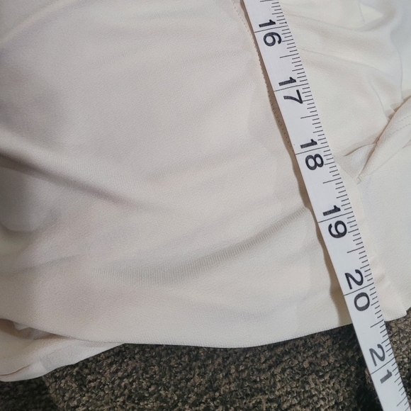 Women's Casual Boho Embroidered V Neck Shirt Casual Loose Sz XL - Picture 7 of 7